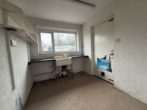 Photo 19- click for photo gallery